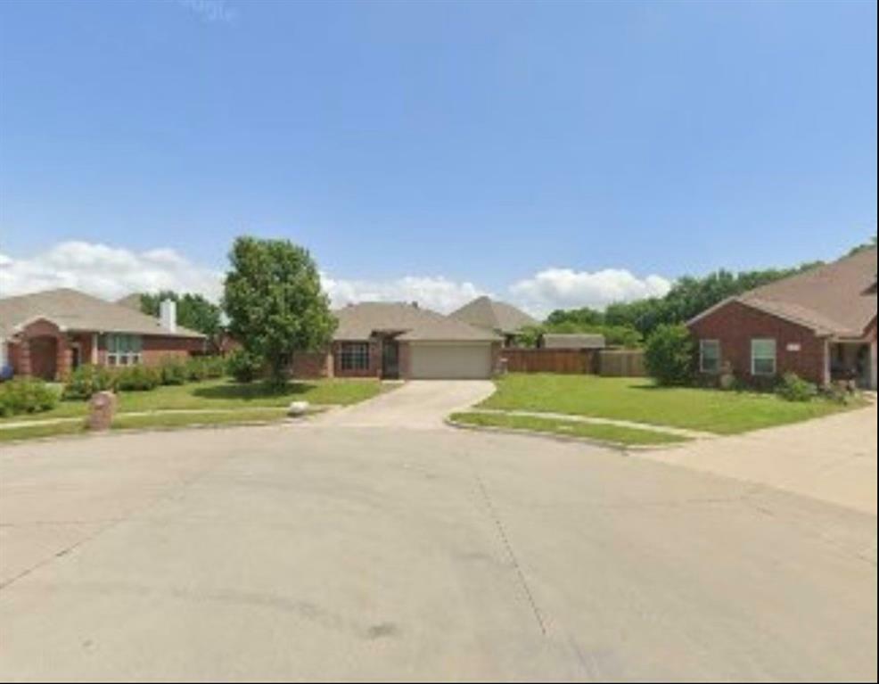 Property Photo:  1129 Twin Lakes Drive  TX 75098 