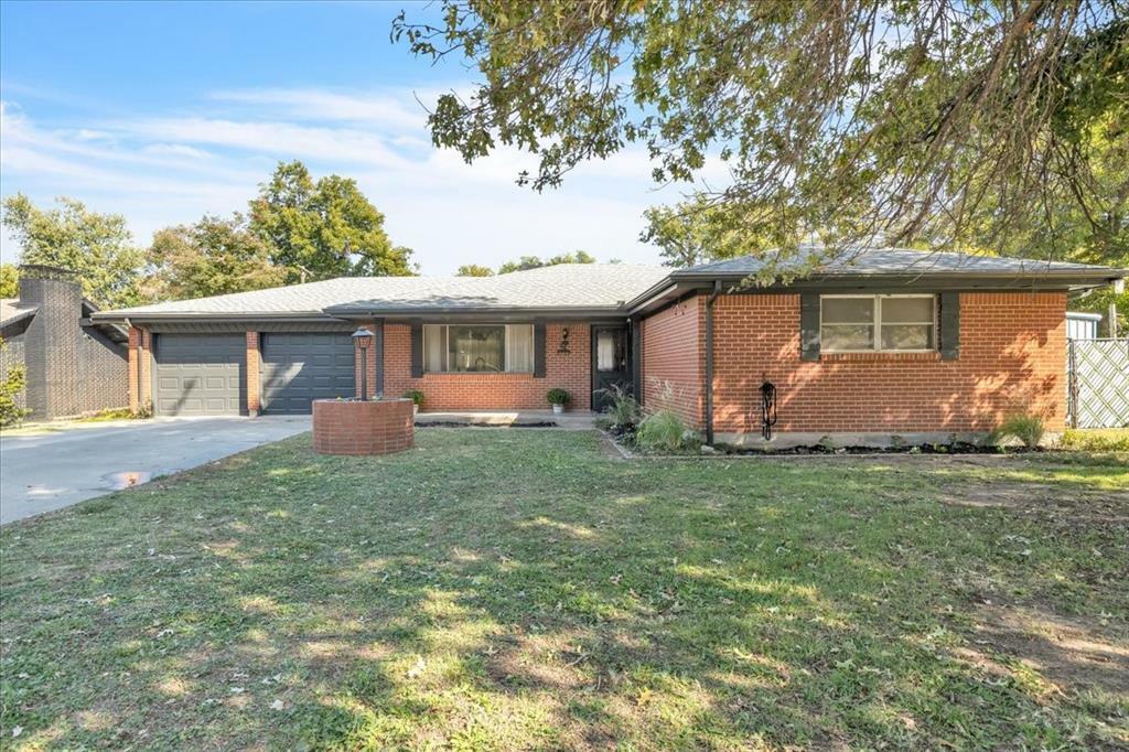 Property Photo: 3120 Del View Drive OK 73115