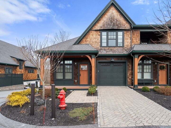 Property Photo:  3 Abbey Road 3  MA 01770 