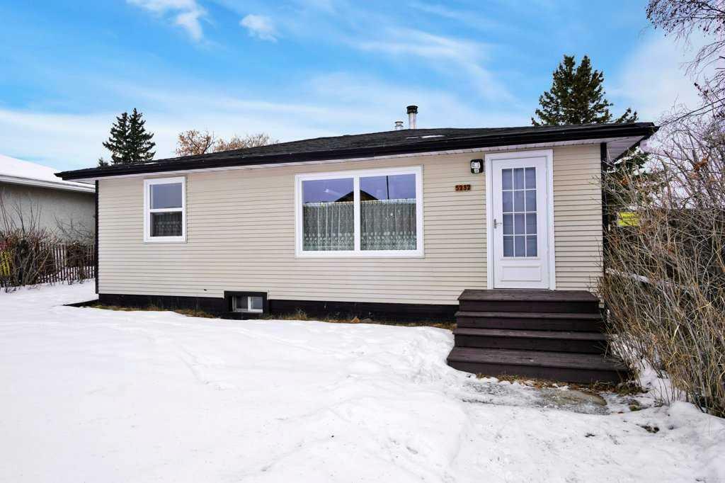 Property Photo:  5232 48 Street  AB T4T 1G6 