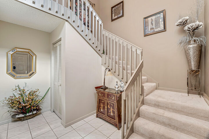 Property Photo:  9817 Seacrest Circle 201  FL 33437 