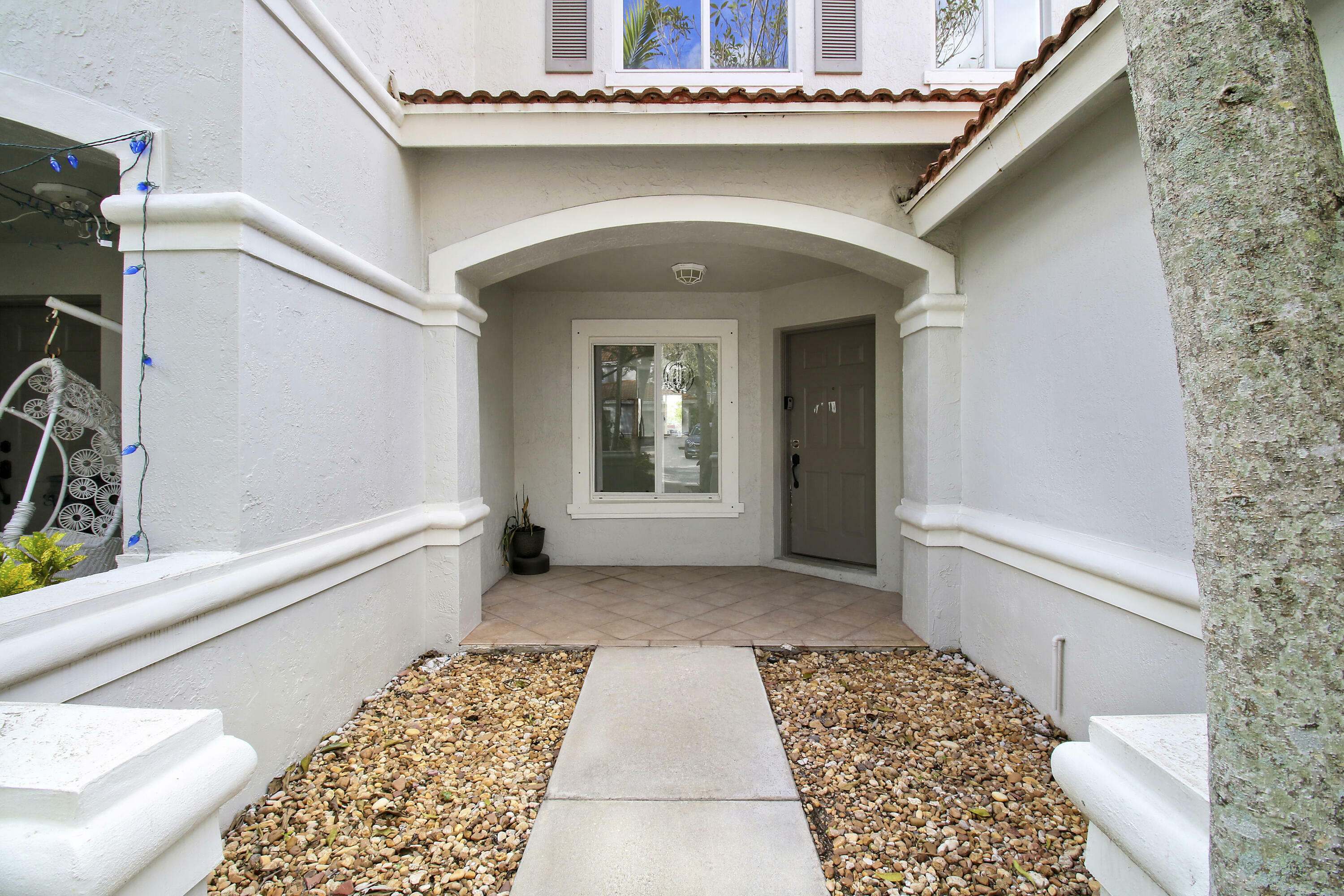 Property Photo:  5505 Crossing Rocks Court 5505  FL 33407 