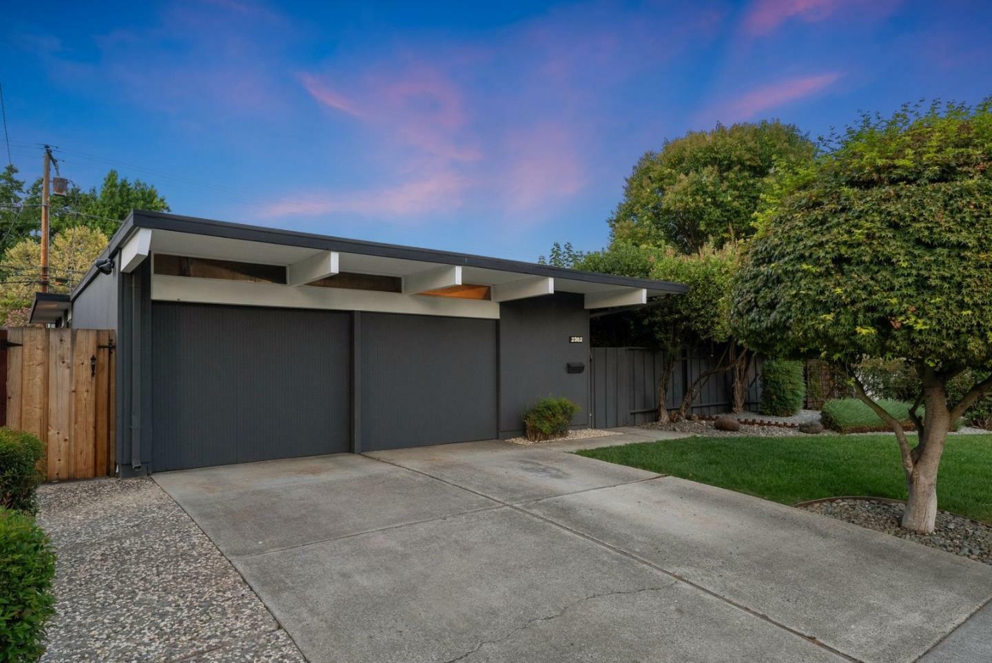 Property Photo:  2302 Fairglen Drive  CA 95125 