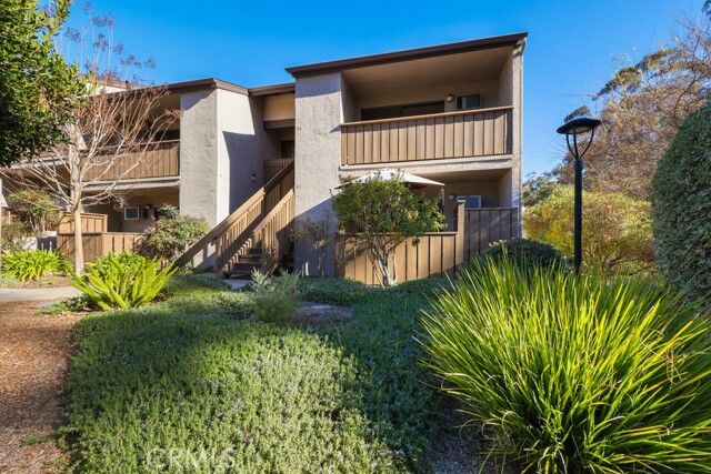Property Photo: 10343 Caminito Aralia 64 CA 92131