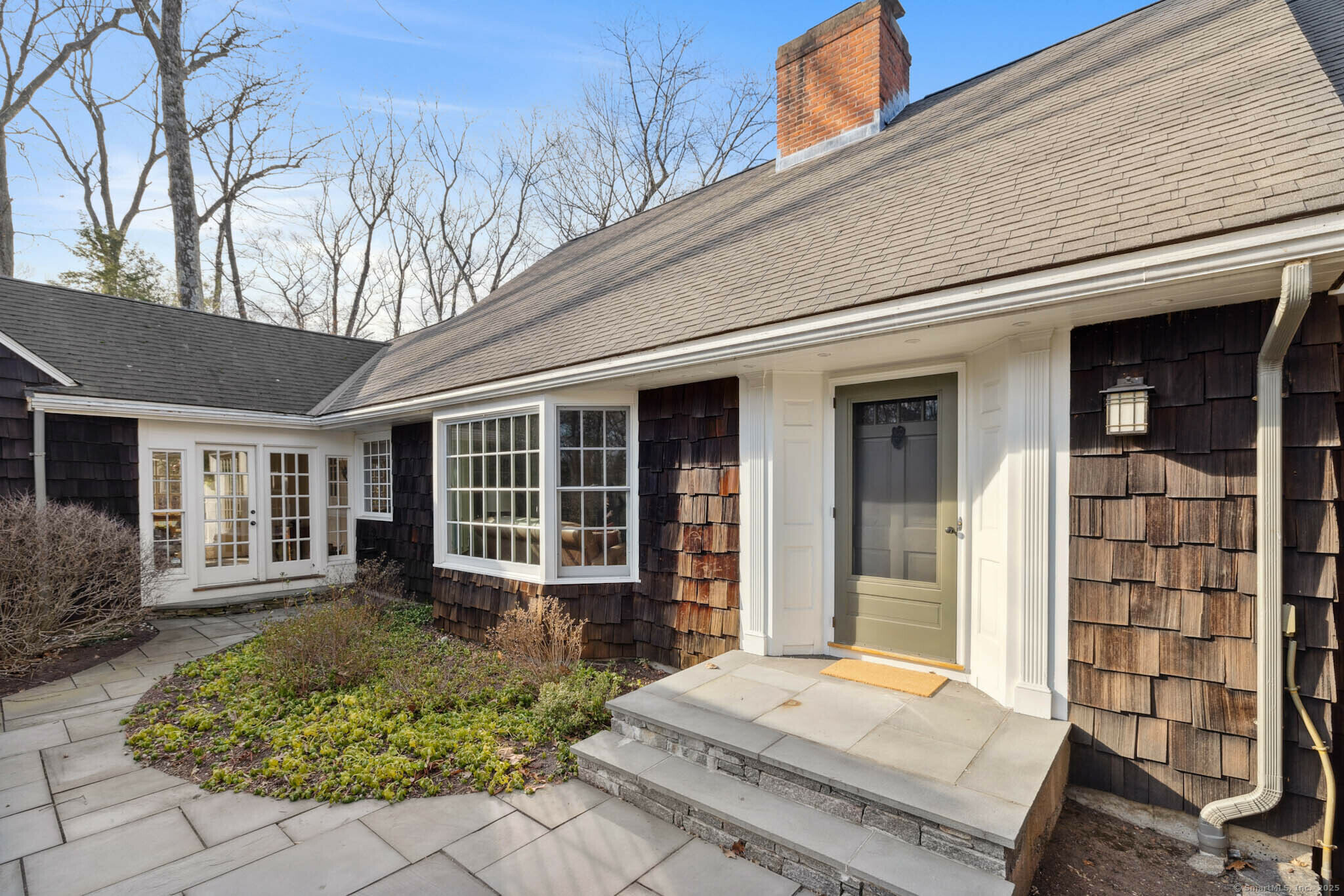 Property Photo:  15 Poplar Hill Drive  CT 06032 