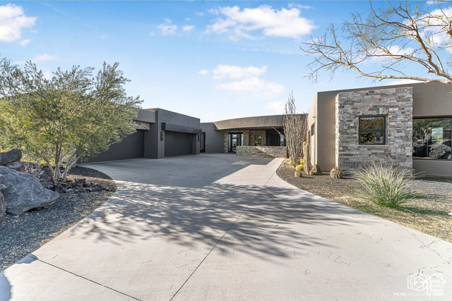 Property Photo: 2523 N Chaco Trl UT 84770