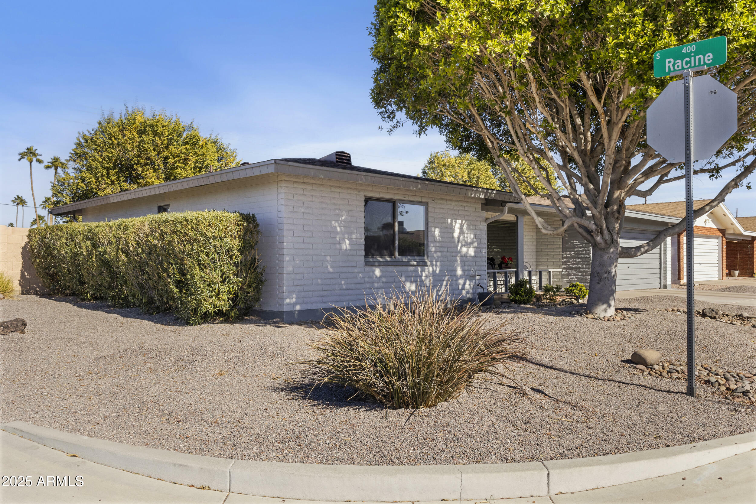 Property Photo:  4932 E Calypso Avenue  AZ 85206 