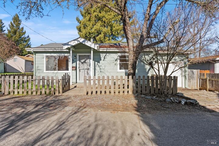 Property Photo: 98 Harms Lane CA 95490