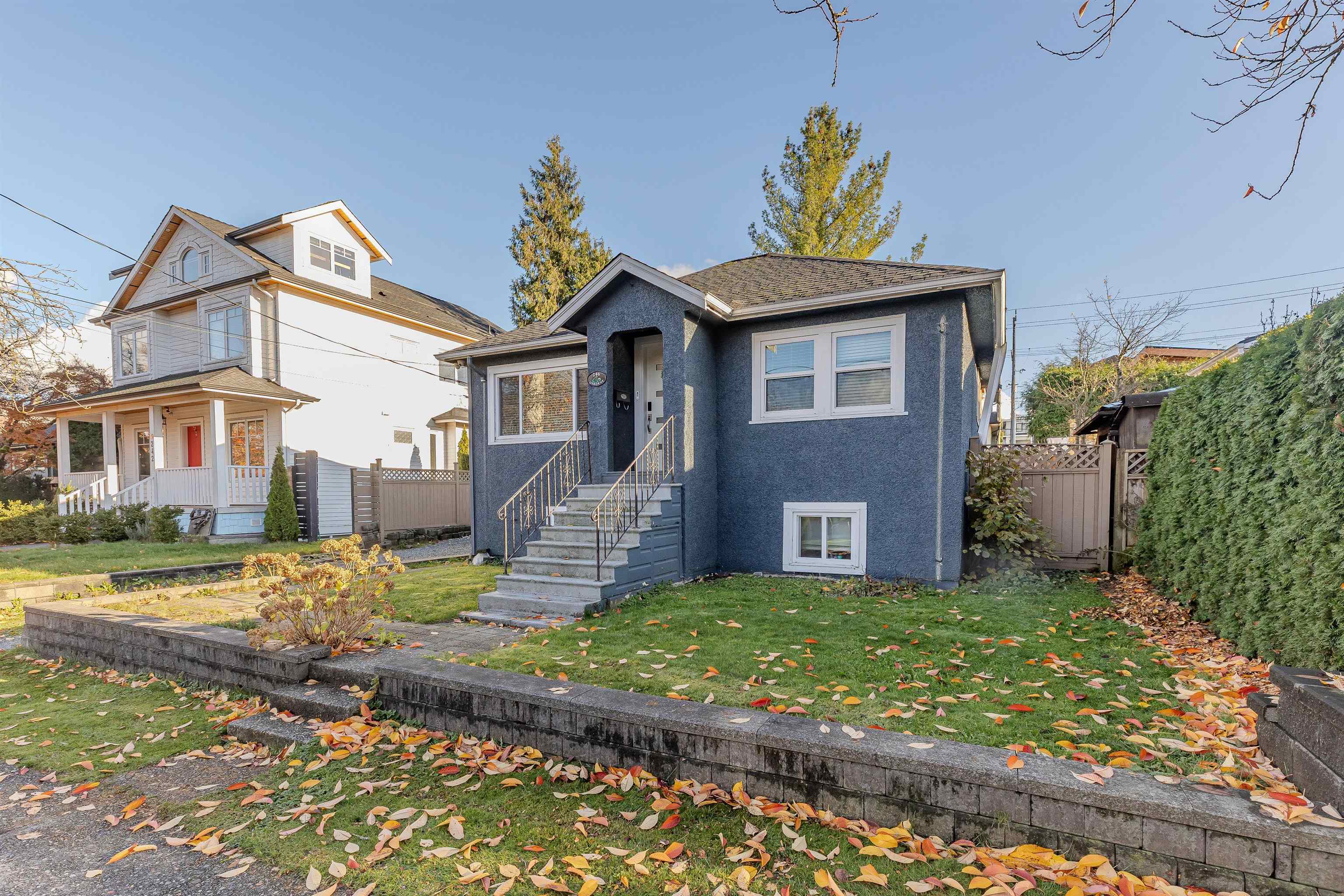 Property Photo:  246 Osborne Avenue  BC V3L 1Y8 