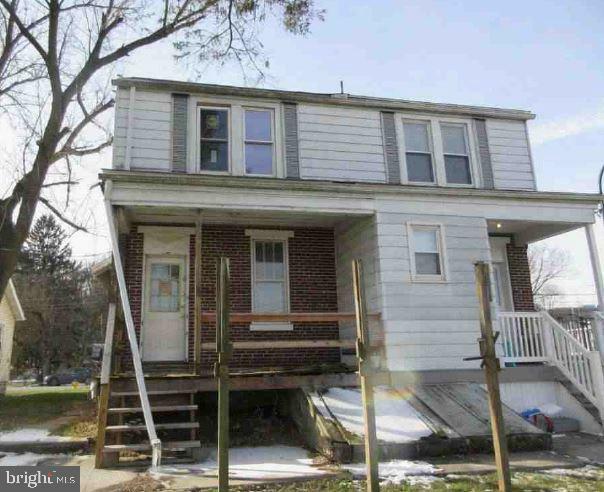 Property Photo:  443 N 2nd Street  PA 17043 