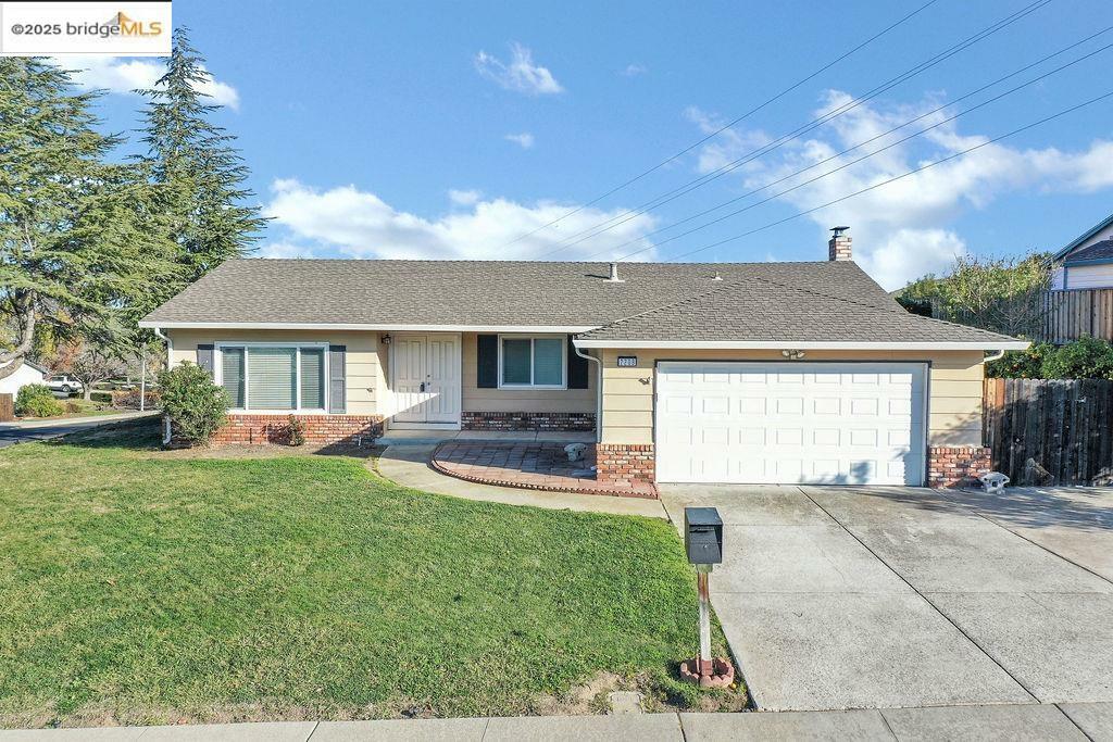 Property Photo:  2209 Navarro Ct  CA 94509 