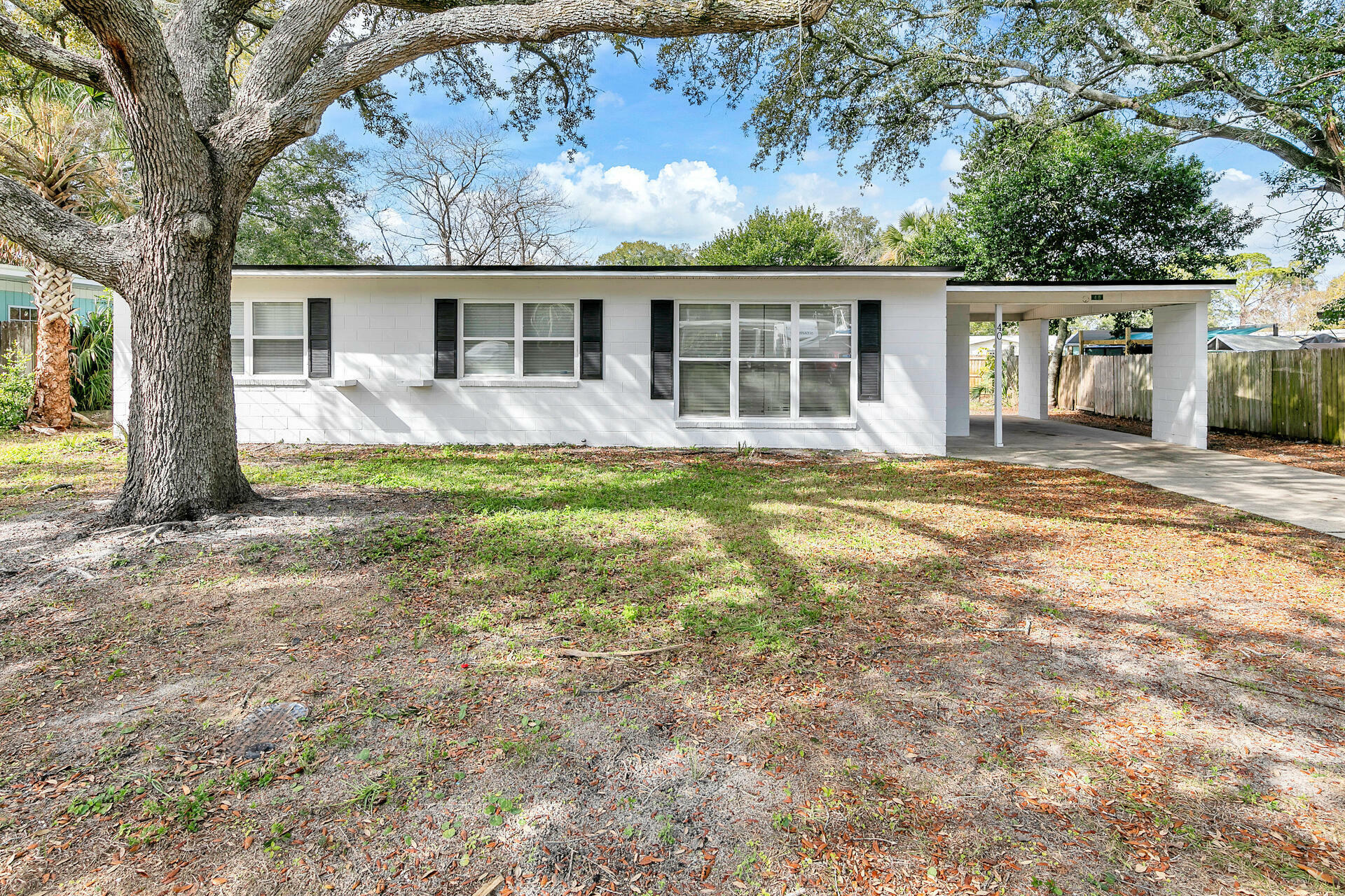 Property Photo:  40 NE Laurie Drive  FL 32548 