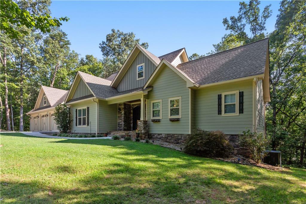 Property Photo:  275 Fox Run Lane  GA 30143 