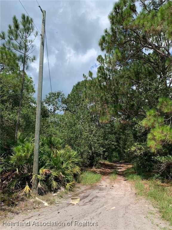 Property Photo:  6502 E Banyan Place  FL 33875 