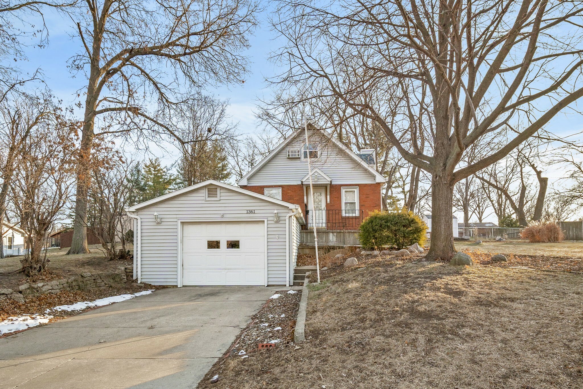 Property Photo:  1361 72nd Street  IA 50324 