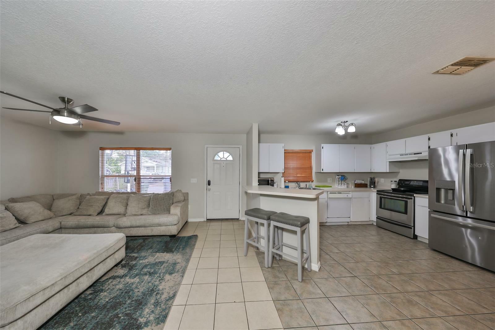 Property Photo:  10107 N Arden Avenue  FL 33612 