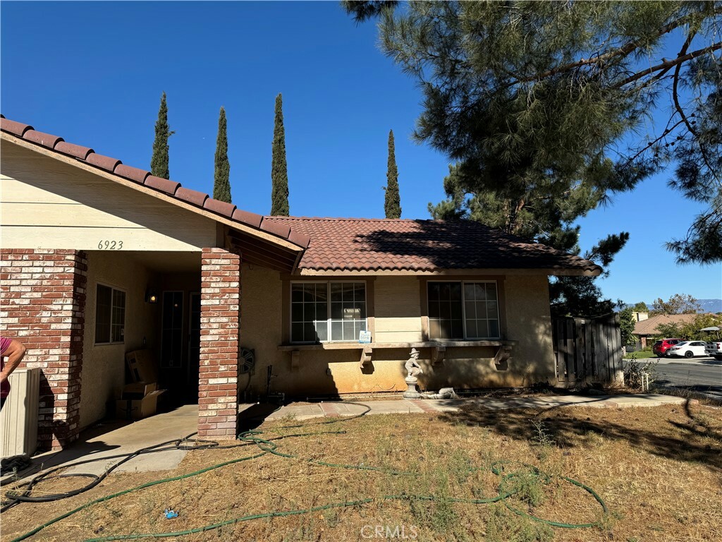 Property Photo:  6923 Sundown Drive  CA 92509 