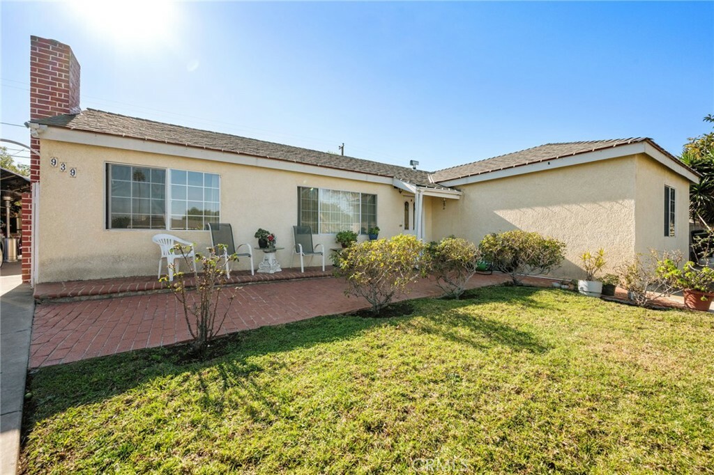 Property Photo:  939 Congress Street  CA 92627 