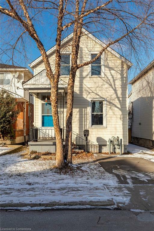 Property Photo:  217 Gibson Avenue  ON L8L 6K2 