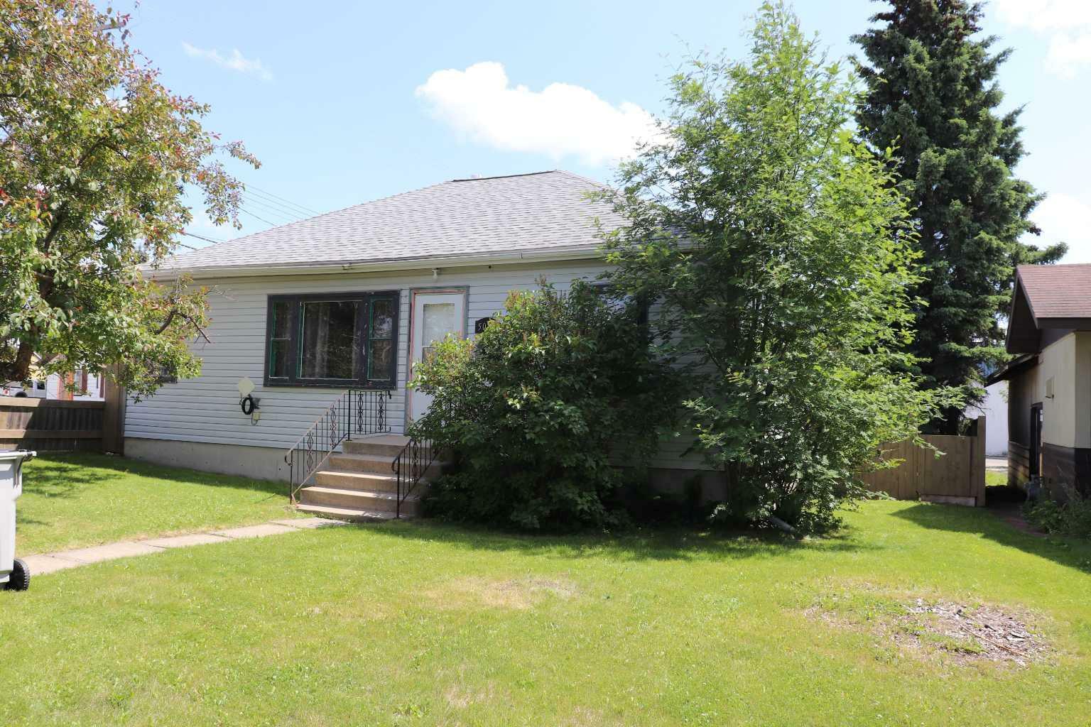 Property Photo:  5015 6 Avenue  AB T7E 1T5 