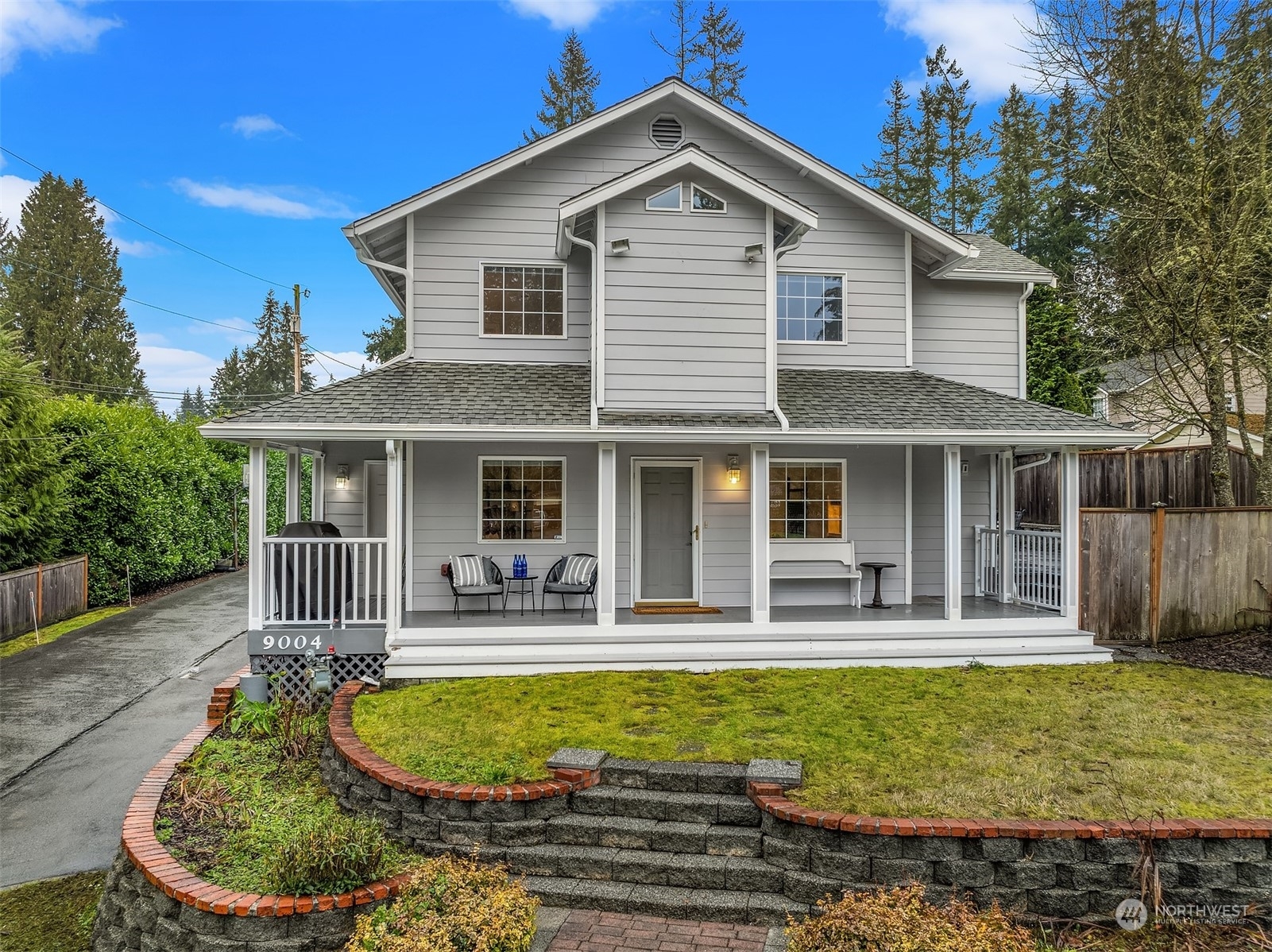 Property Photo:  9004  240th Street SW  WA 98026 