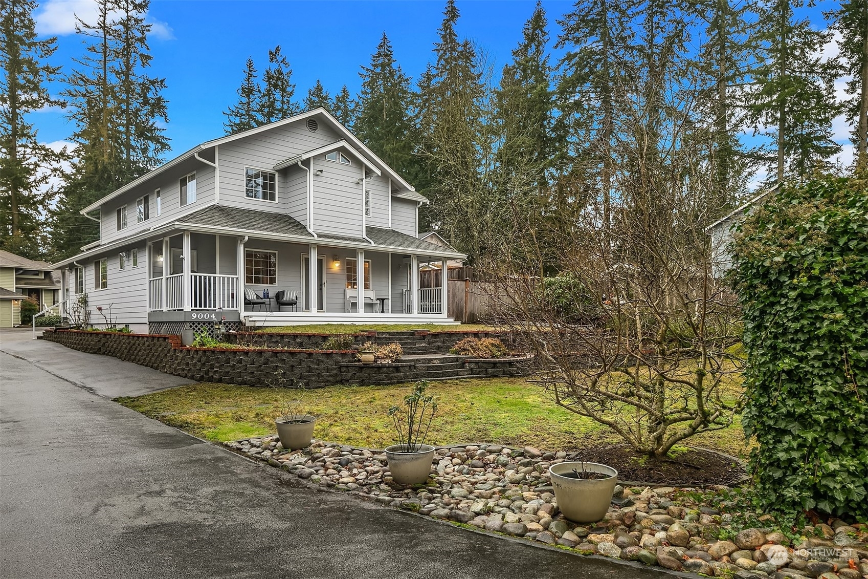 Property Photo:  9004  240th Street SW  WA 98026 