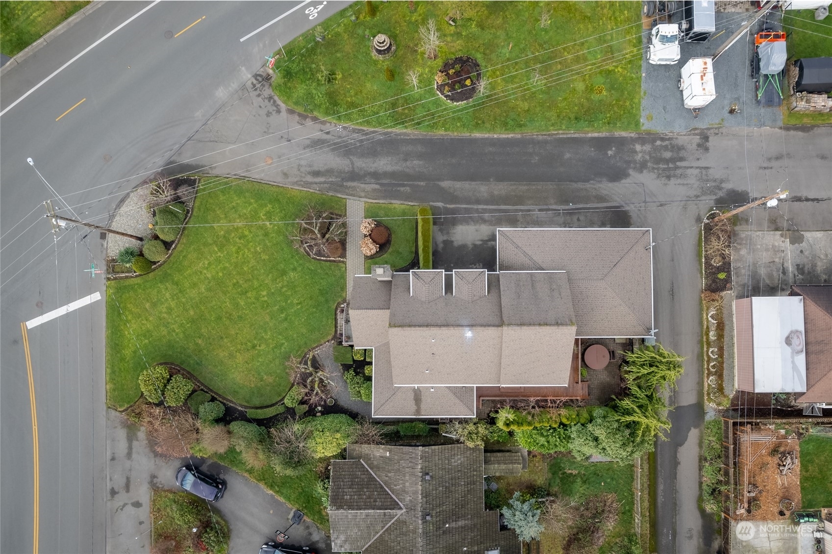 Property Photo:  401  Alverson Boulevard  WA 98201 