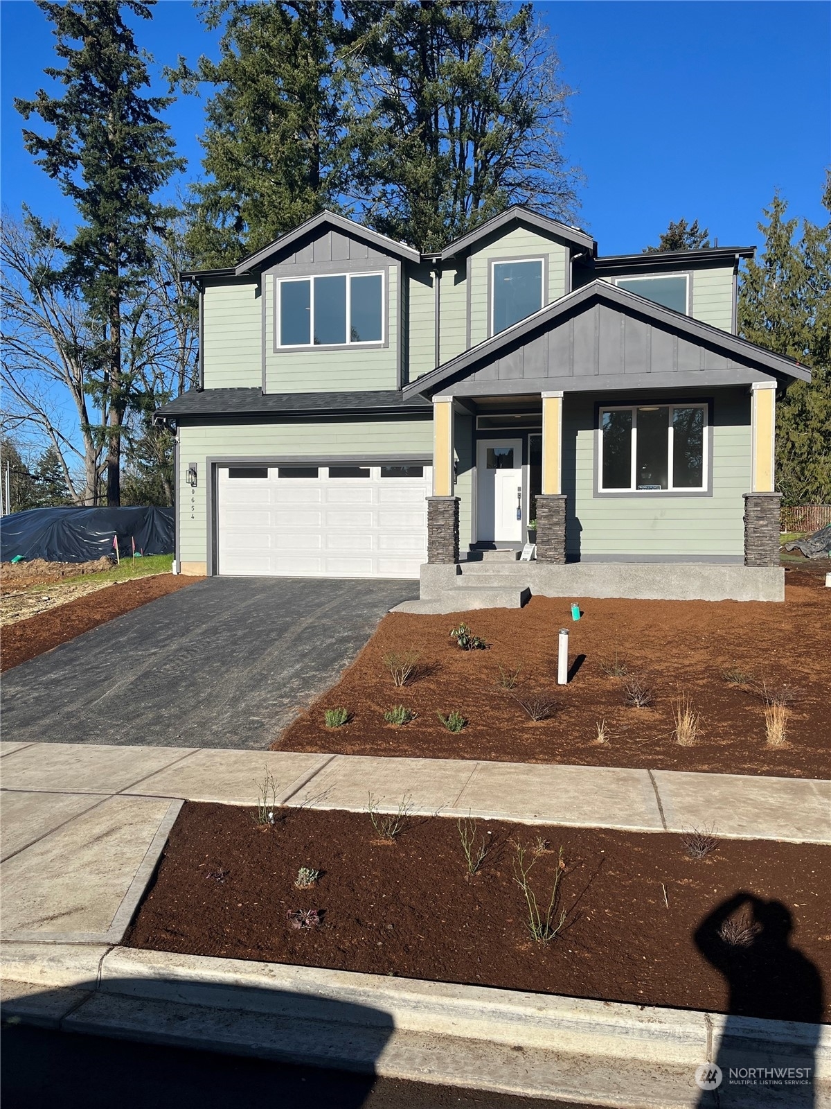 Property Photo:  17012  106th Ave SE  WA 98055 