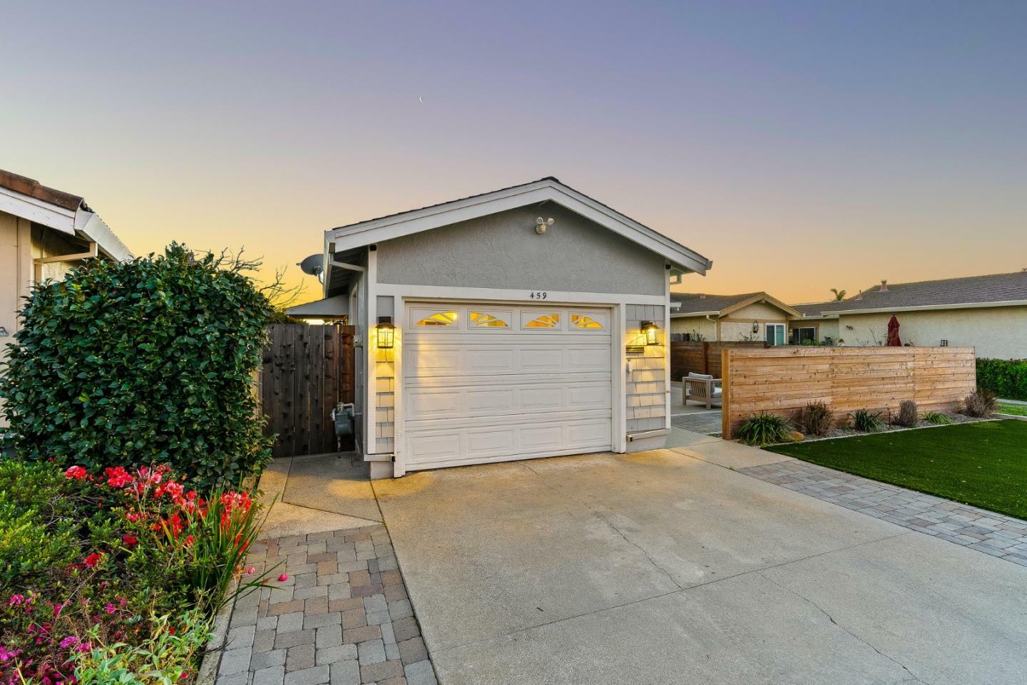 Property Photo:  459 Cloudview Drive  CA 95076 