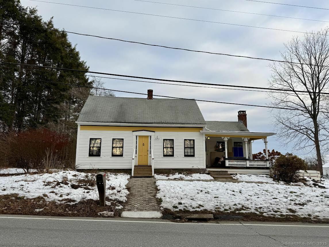 Property Photo:  934 Storrs Road  CT 06268 