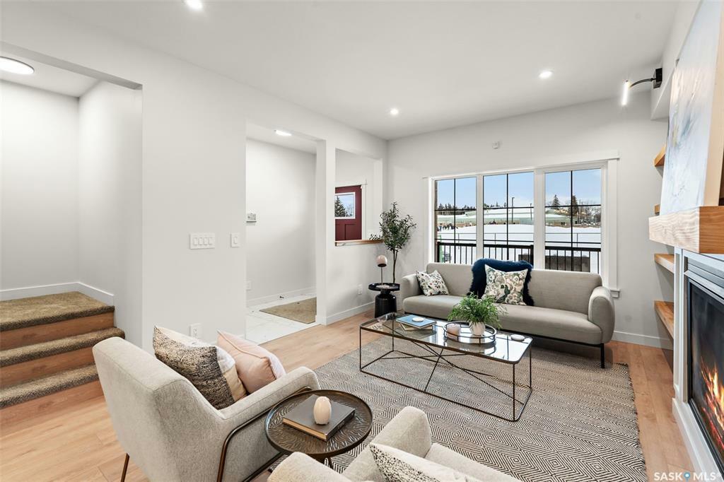 Property Photo: 113 Bottomley Avenue N SK S7N 1L1
