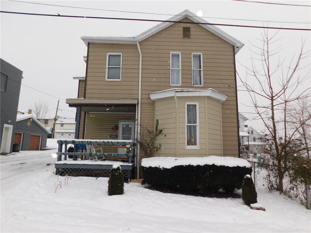 Property Photo:  17 Summit Avenue  PA 15401 