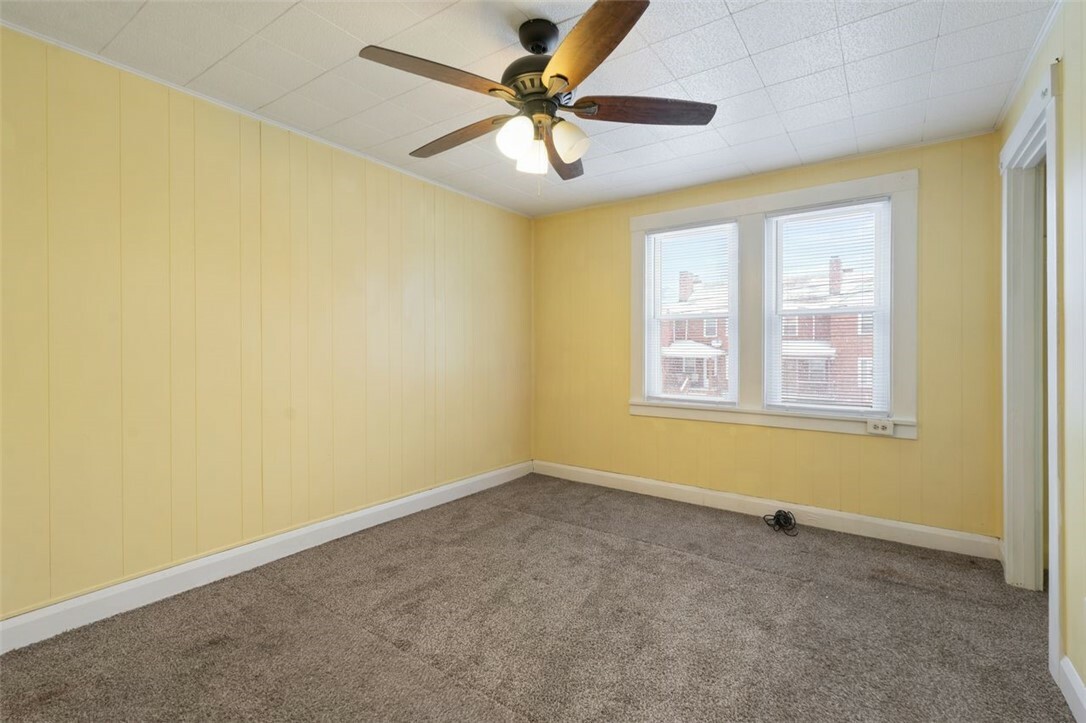 Property Photo:  839 Vankirk Street  PA 15025 