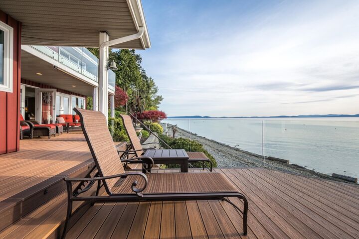 Property Photo: 330 Tsawwassen Beach Road BC V4M 4C9