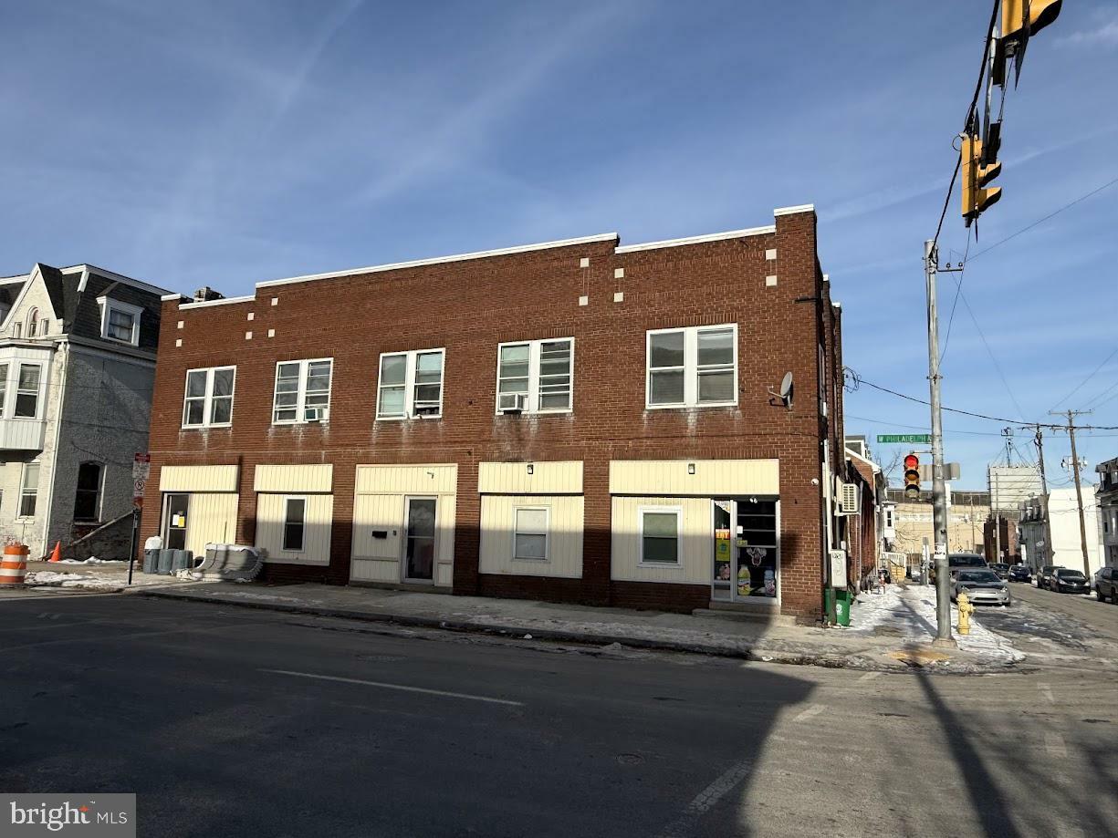 Property Photo:  601 W Philadelphia Street 609  PA 17403 