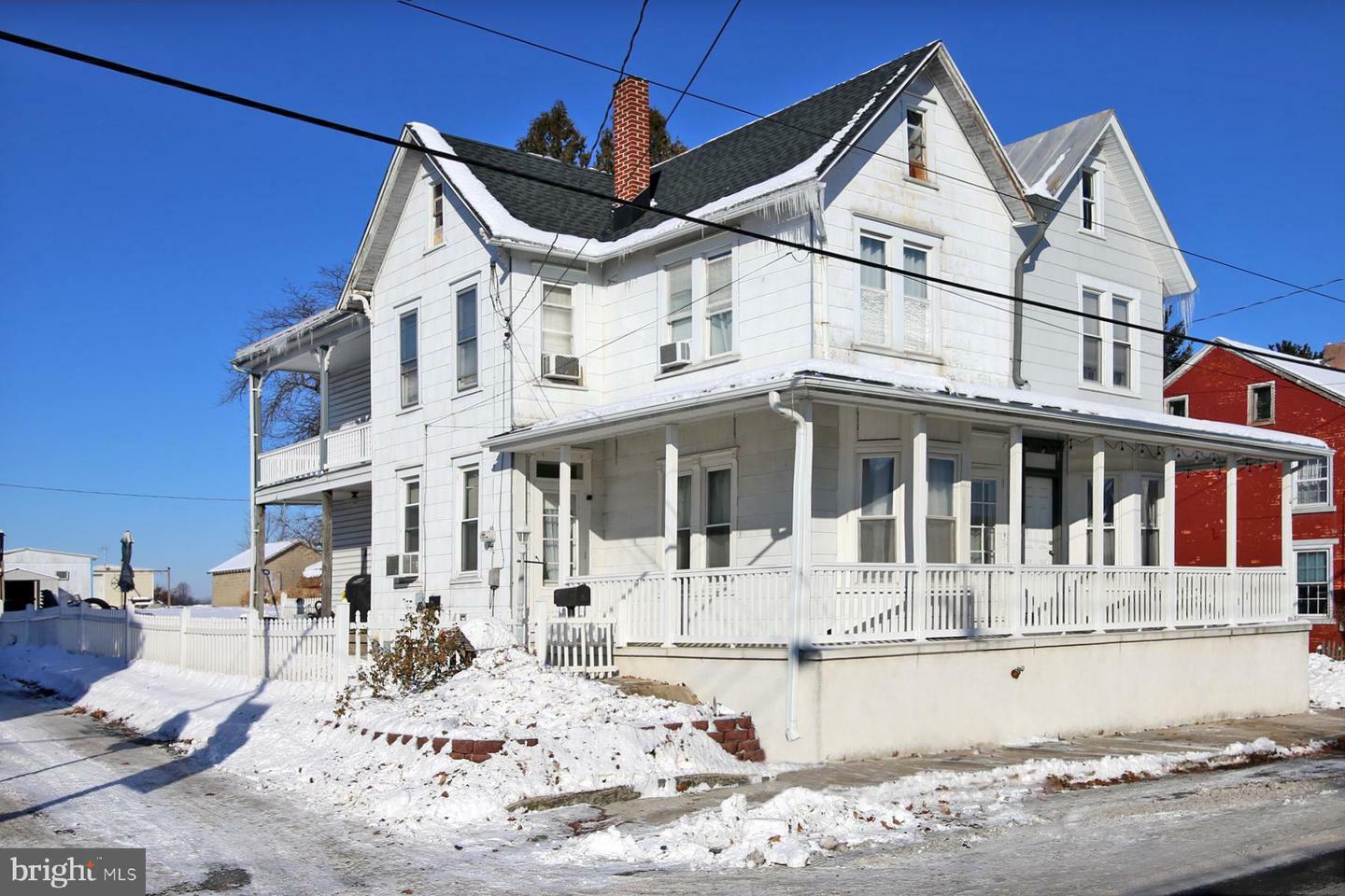 Property Photo:  112 S 2nd Street  PA 19567 