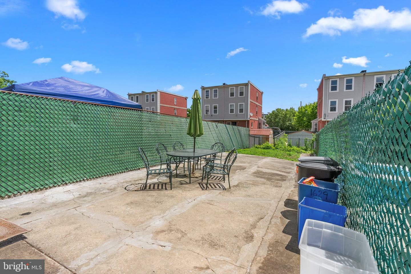 Property Photo:  1629 N 8th Street  PA 19122 