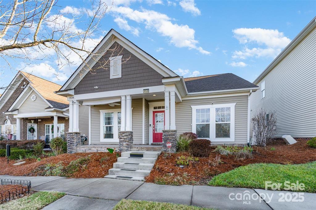 Property Photo: 9538 Skybluff Circle NC 28078
