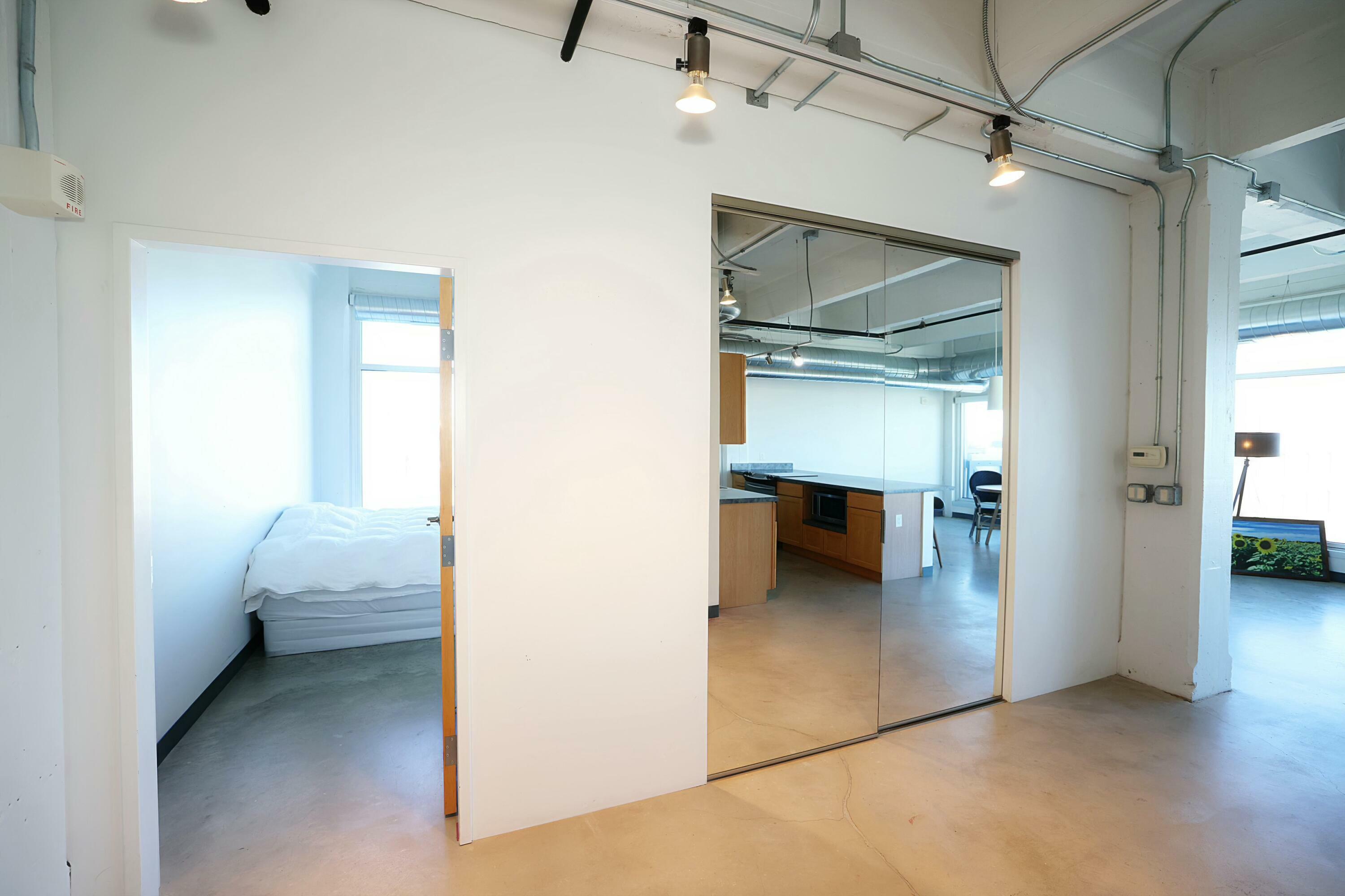 Property Photo:  120 SW 5th St. Street 604  IA 50309 
