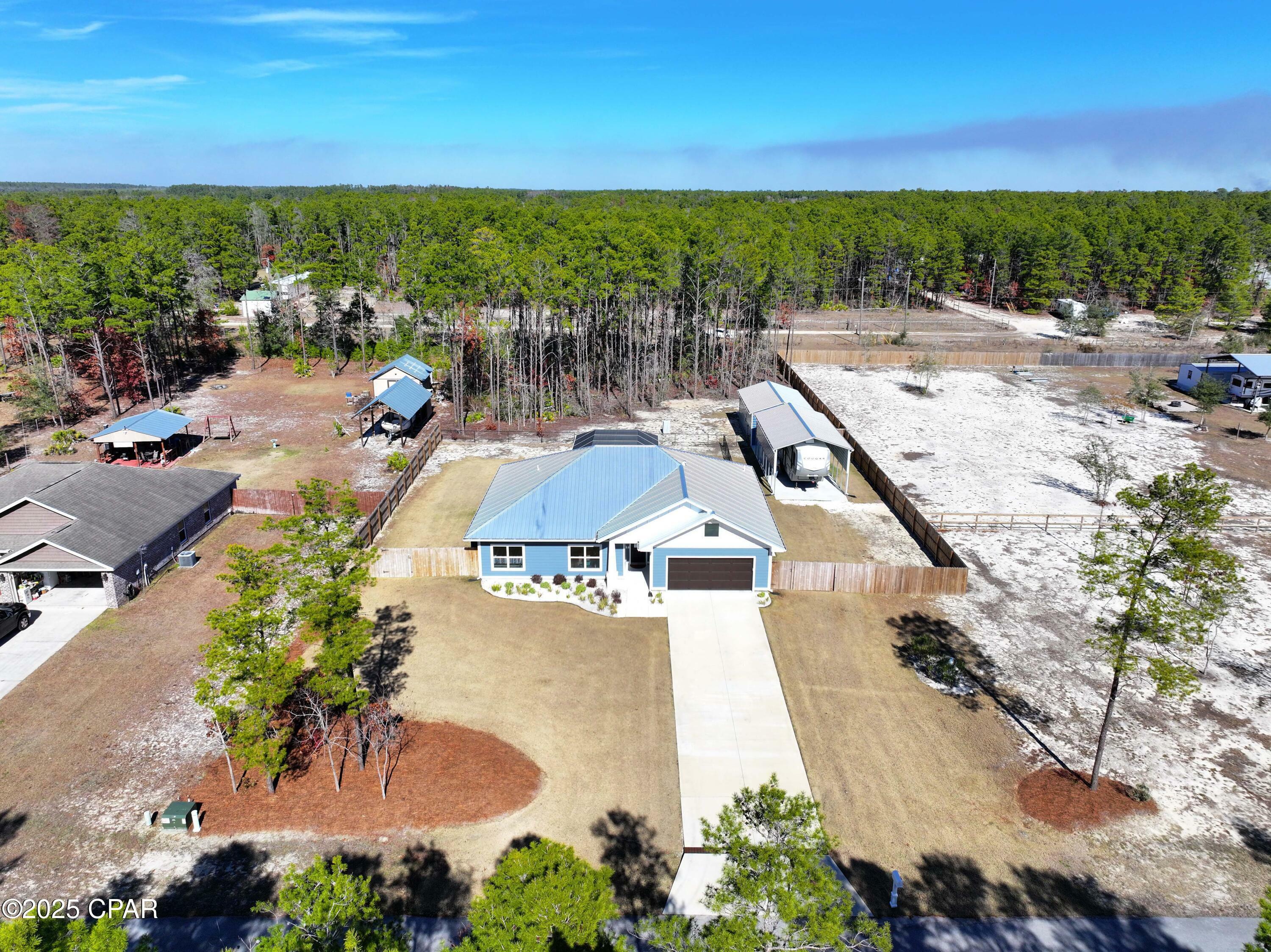 Property Photo:  1825 White Western Lake Lane  FL 32409 