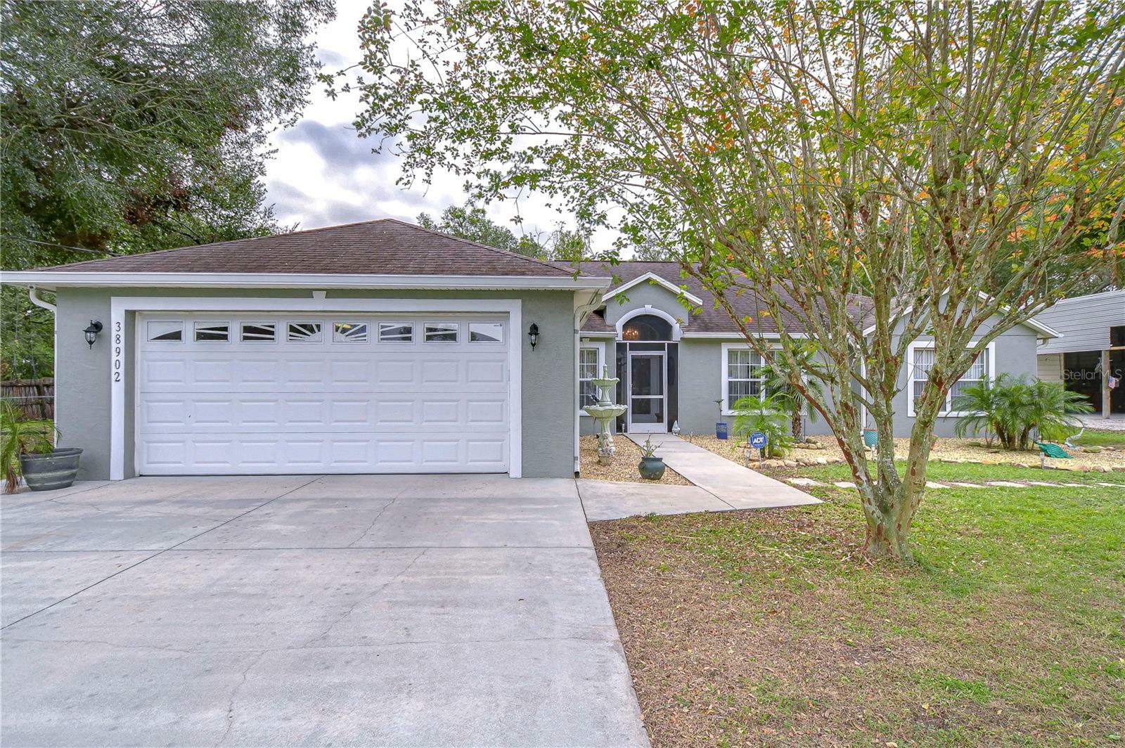 Property Photo:  38902 Inez Avenue  FL 33542 