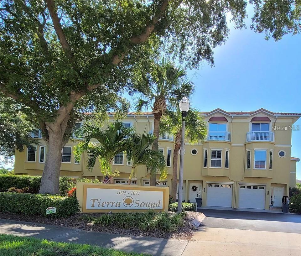 Property Photo: 1055 Pinellas Bayway S FL 33715