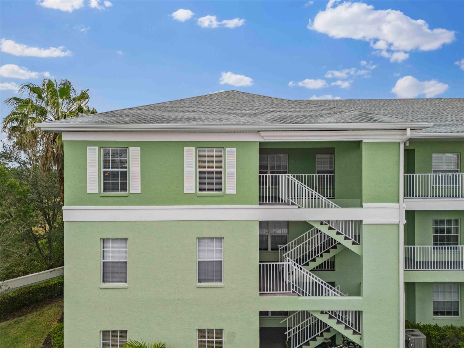 Property Photo:  2121 Heron Lake Drive 301  FL 33983 
