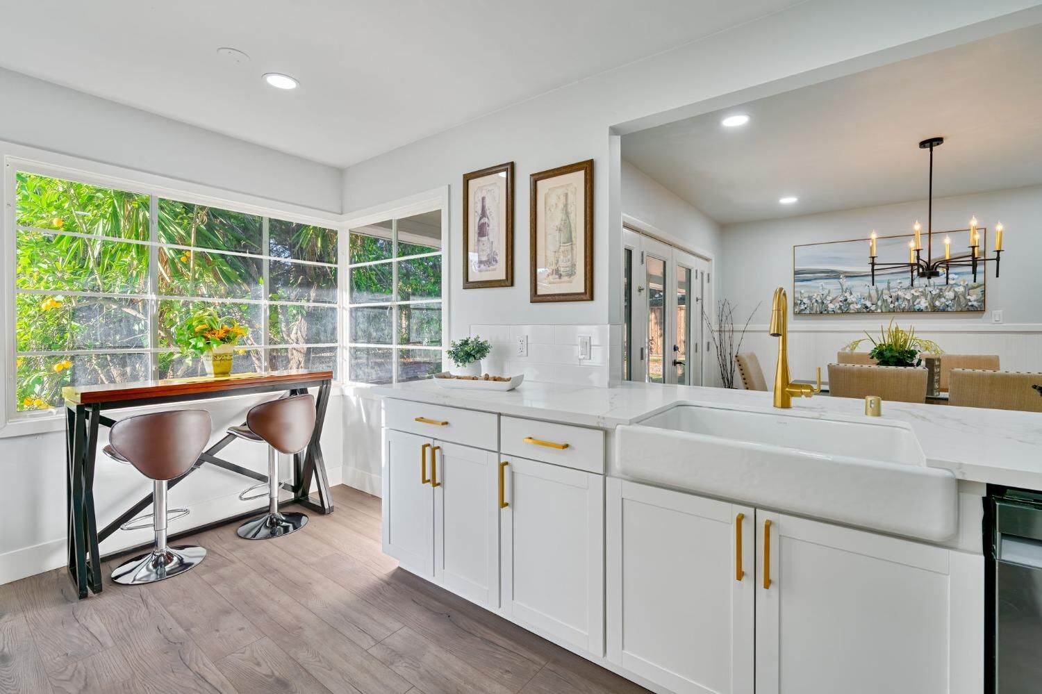 Property Photo: 4730 S Land Park Drive CA 95822