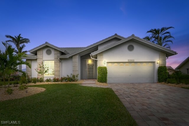 Property Photo:  12921 Kelly Bay Court  FL 33908 