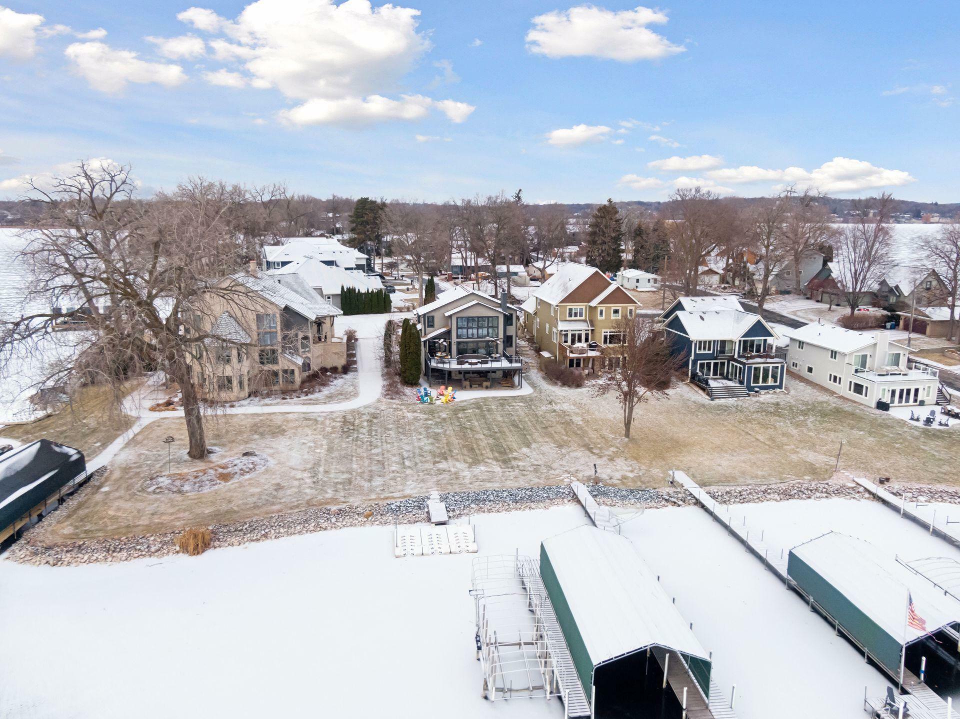 Property Photo:  2055 Lakeside Lane  MN 55364 