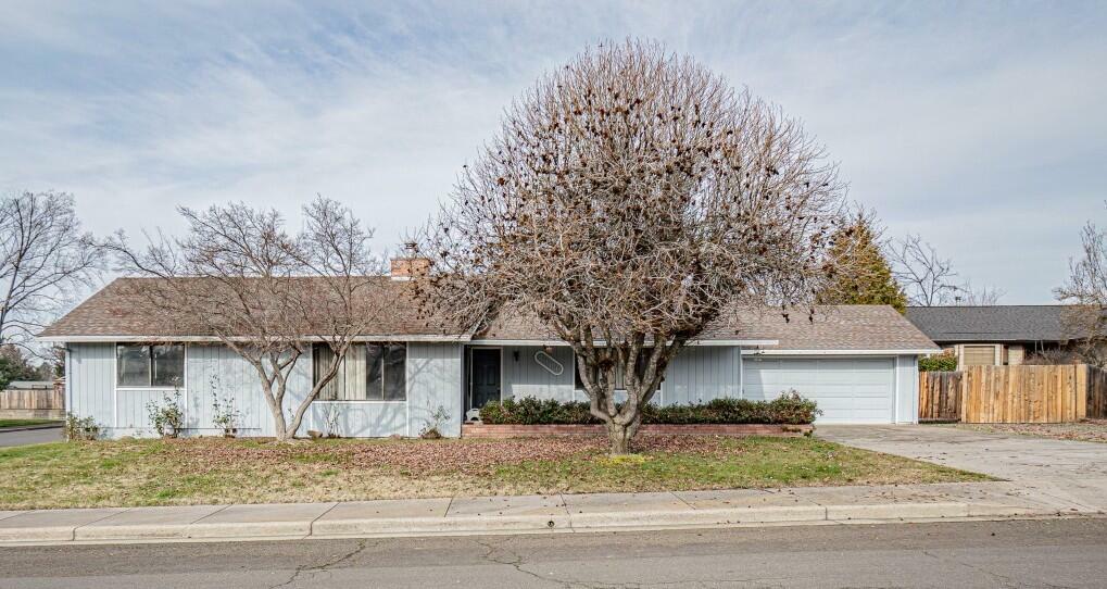 2301 Kona Circle  Medford OR 97504 photo