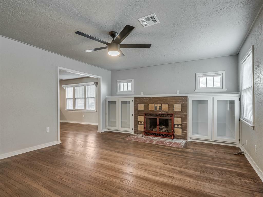 Property Photo:  828 S 16th Street  OK 73018 