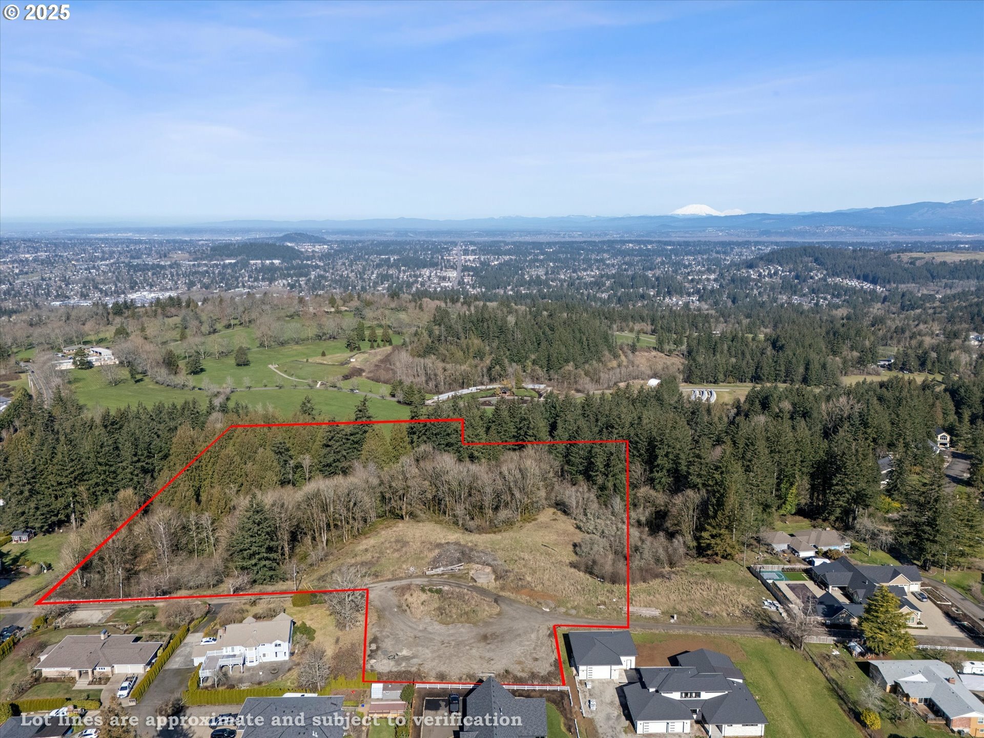 Property Photo: 12040 SE Mt Scott Blvd OR 97086