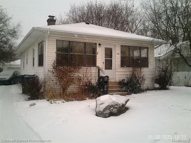 Property Photo:  1928 Cartier Street  MI 48504 